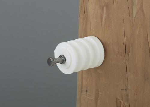 Dare Triple Groove Insulator W/Nail - White